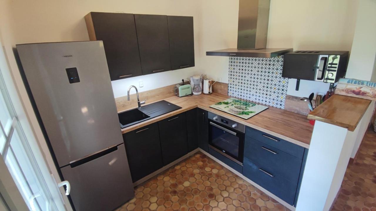 Maison A 8 Min A Pied De La Plage Avec Jardin Clos Et Ombrage Сен-Жорж-д'Олерон Екстериор снимка