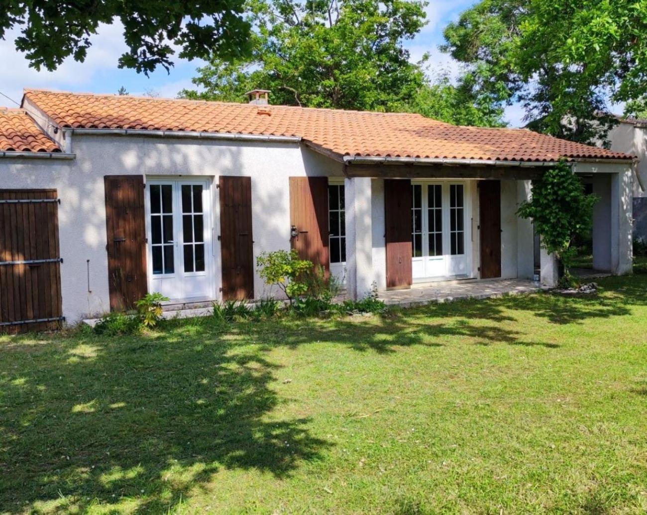 Maison A 8 Min A Pied De La Plage Avec Jardin Clos Et Ombrage Сен-Жорж-д'Олерон Екстериор снимка